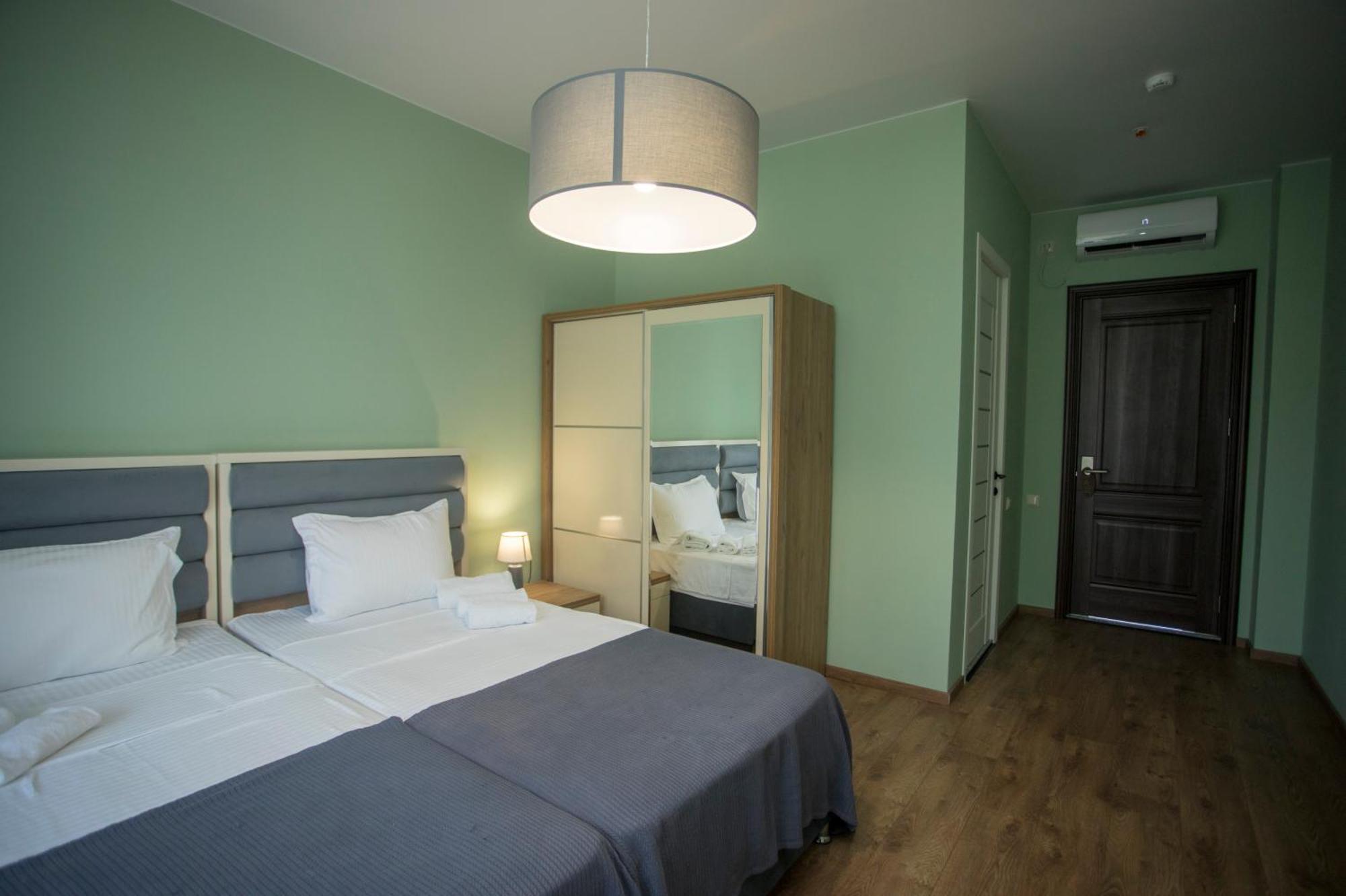 Kobuleti Garden Inn Екстер'єр фото